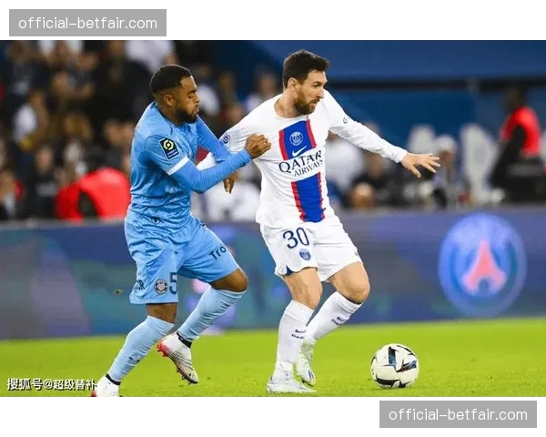 战术板:数据揭示,三月法甲由守转攻阶段边路推进速度同比提升12% 战术板:数据揭示,三月法甲由守转攻阶段边路推进速度同比提升12%